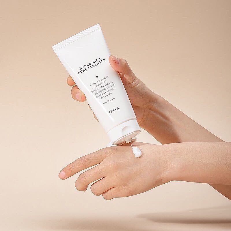 Hydro Cica Acne Cleanser